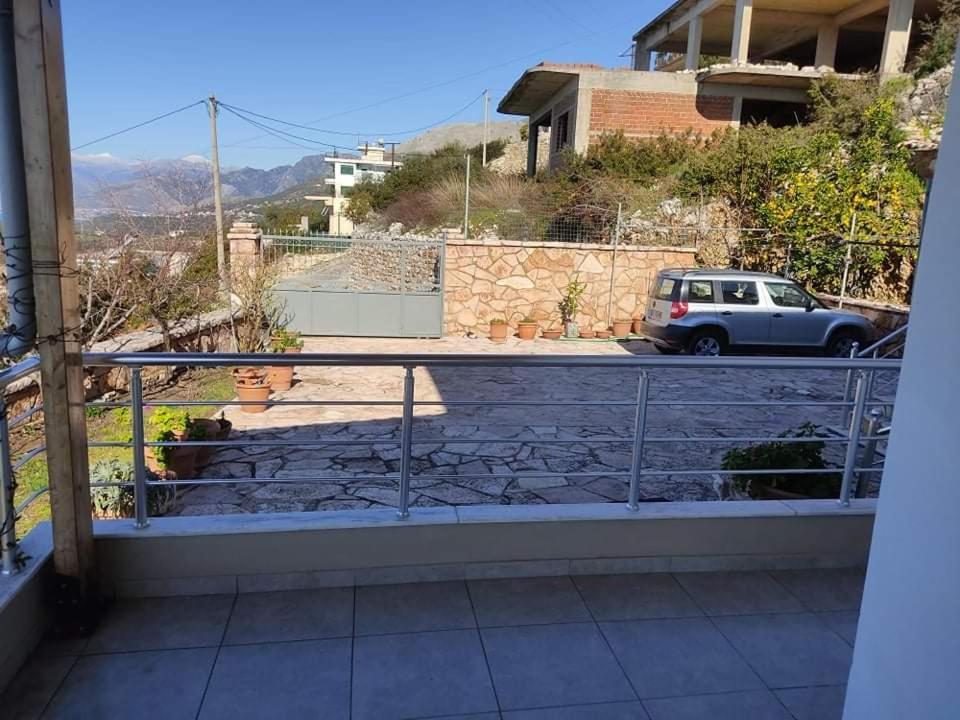View Apartment Lukove Exterior photo