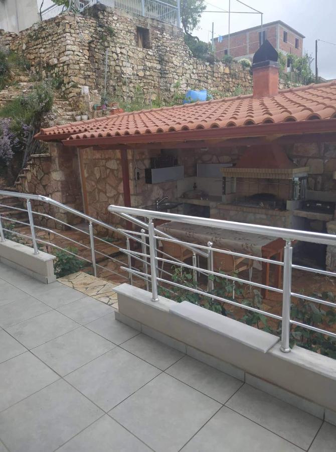View Apartment Lukove Exterior photo